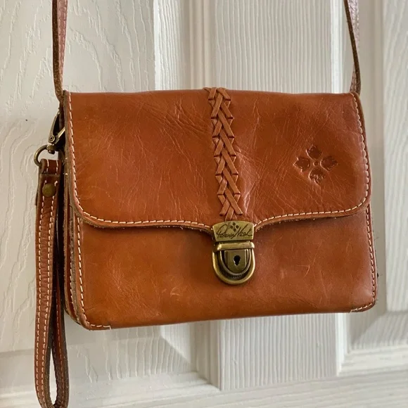 Patricia Nash Bianco leather women’s crossbody bag excellent condition - Picture 3 of 10